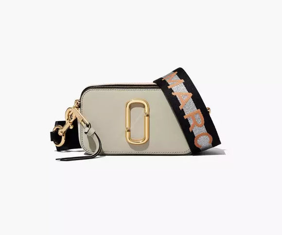 Marc Jacobs || The Logo Strap Snapshot in New Dust Multi